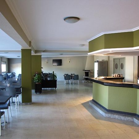 Duerming Montalvo Playa Hotel Restoran foto