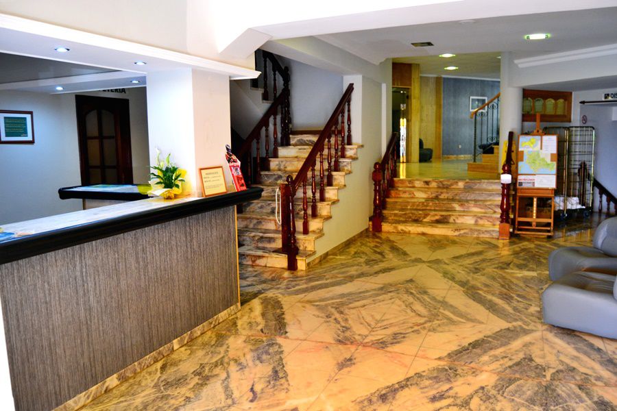 Duerming Montalvo Playa Hotel Bagian luar foto